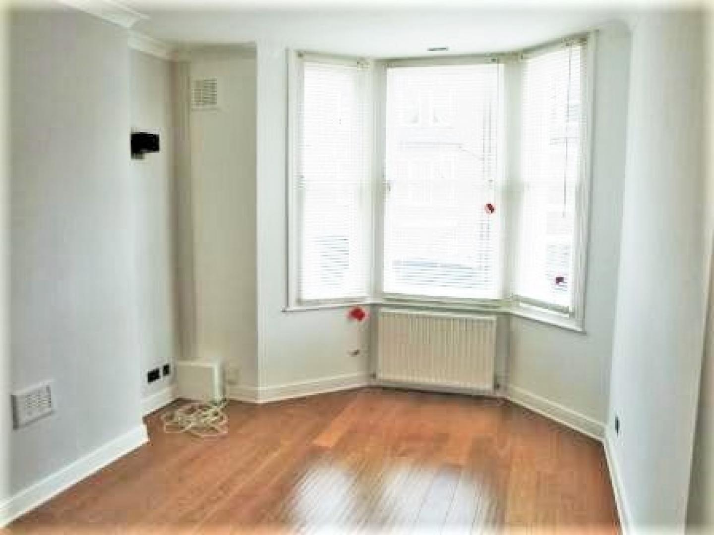 			NEW INSTRUCTION, 1 Bedroom, 1 bath, 1 reception Flat			 Fermoy Road, WESTBOURNE PARK / MAIDA VALE
